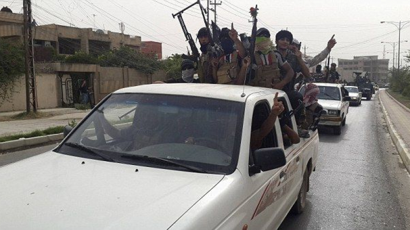 „Ислямска държава“ блокира мобилните телефони в Мосул
