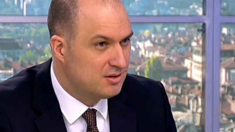 Гамизов: Прави се опит това правителство да бъде съборено през януари-февруари 