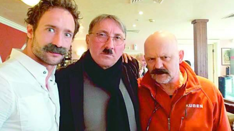 Народният театър засука мустак заради Павел Васев