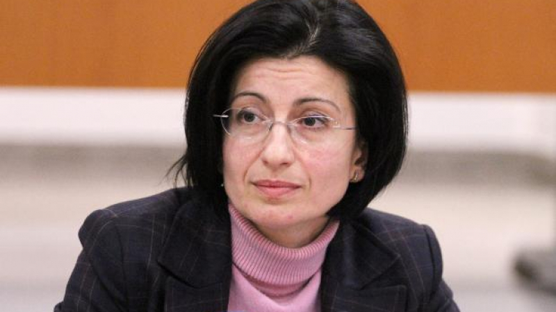 Представляващата ВСС Соня Найденова: Политическите критики към съвета са много модерни напоследък