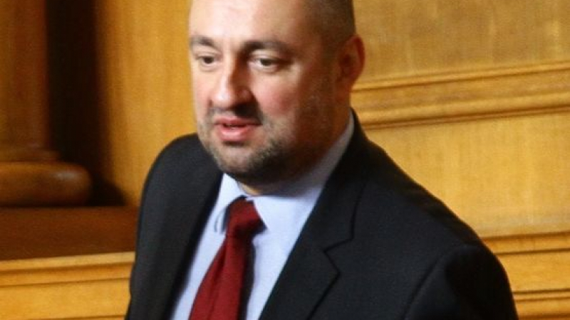 Министър Иванов знаел за нарушенията на Ченалова, но си мълчал