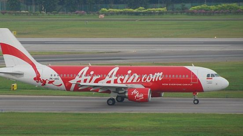 Самолетът на Air Asia рухнал, защото е летял много бавно?