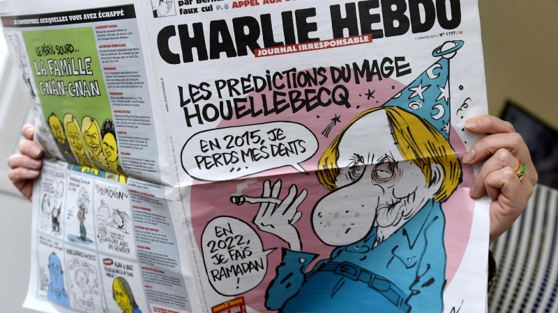 Броят на „Шарли Ебдо&quot; от деня на атентата струва 75 000 евро в eBay