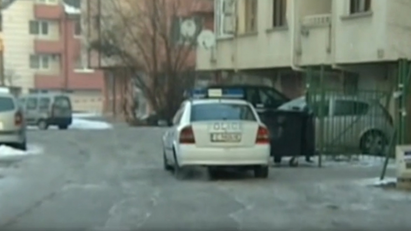 Осем куршума са изстреляни срещу Митко Дамянов и жена му (ВИДЕО)