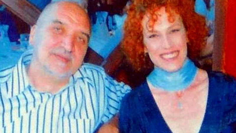 Българската Ани Ленъкс и мъжът й умряха прегърнати 