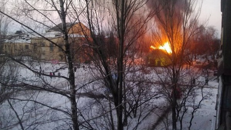 Украинската армия изпепелява Горловка с жесток обстрел