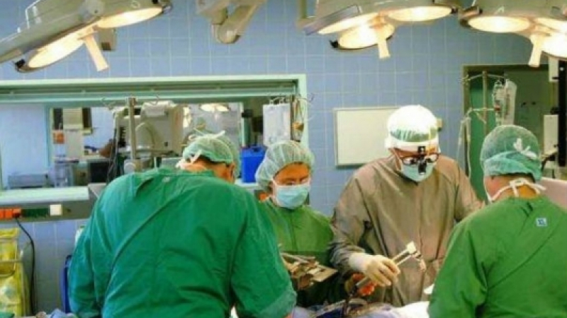 Мъж в мозъчна смърт спаси трима българи и италианец 