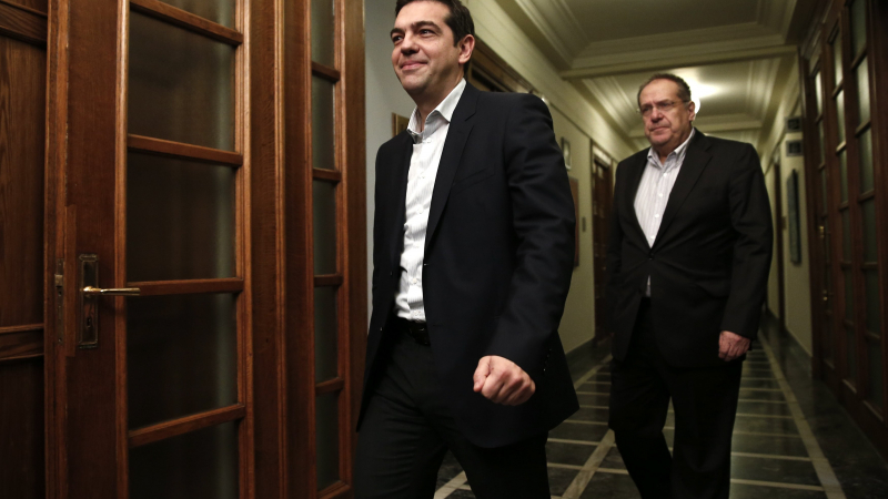 Брюксел тръпне в очакване на гръцко вето за санкциите срещу Русия