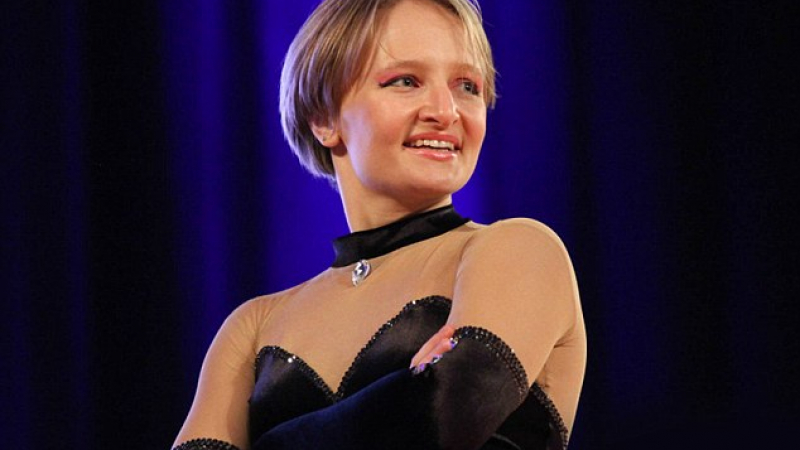 Малката дъщеря на Путин е учен и бизнесдама, танцуваща рокендрол (СНИМКИ/ВИДЕО)