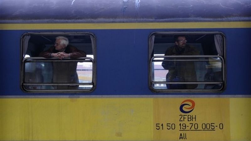 19 пистолета във влака София – Белград