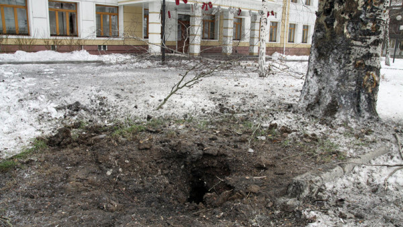 Снаряд удари моргата в Донецк