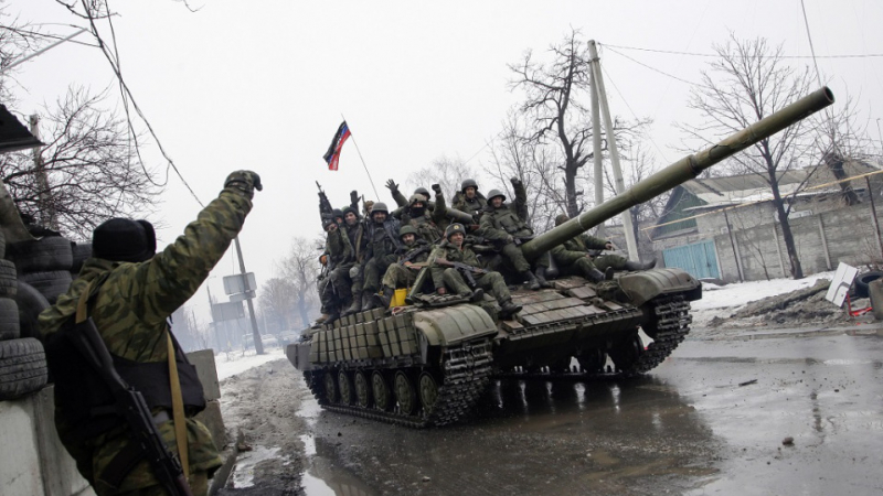 Опълченците от ДНР готови да спрат стрелбата в Дебалцево веднага