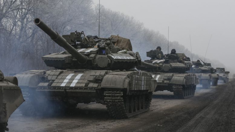 ДНР: Украинските военни обстрелват Енакиево, Горловка и района на летището