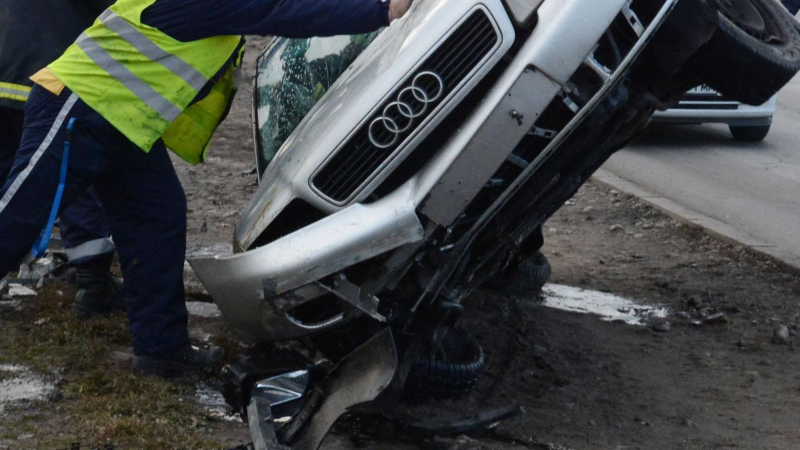 Тежка катастрофа в Сливен: Новоселски мост е отцепен!