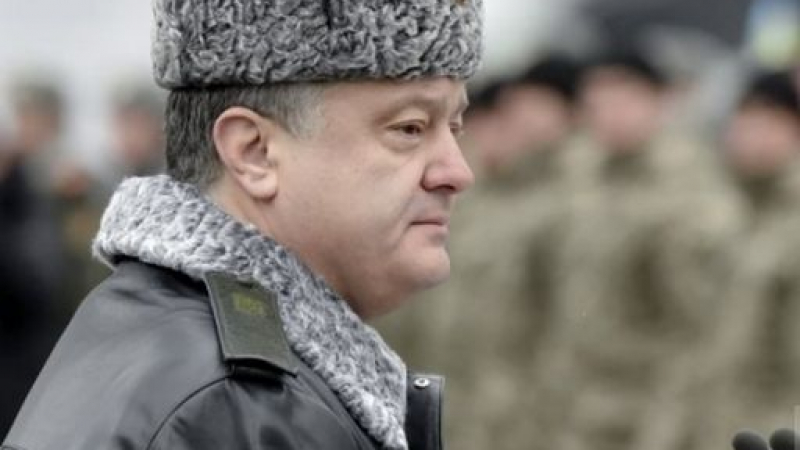 Порошенко обяви, че украинските войски се оттеглят от Дебалцево