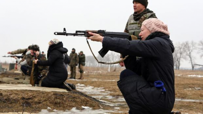 „Новое время”: Войниците на Киев са дрогирани и пияни