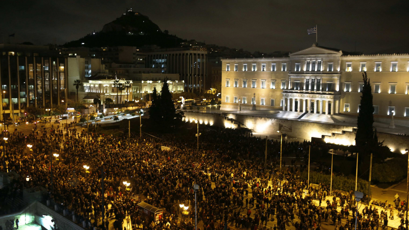Разрушения и безредици белязаха митинга срещу СИРИЗА в Атина