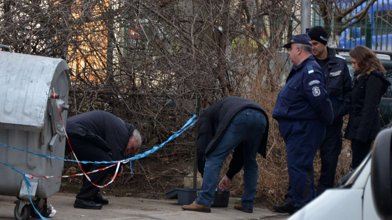 Първо в БЛИЦ: Издирват мъж с камуфлажни дрехи за убийството на диджея Тодор