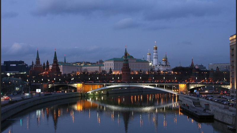 Сривът на рублата направил екскурзиите в Русия по-евтини с 20-30%