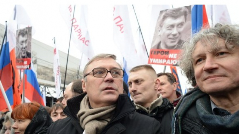 Власт и опозицията обмислят паметник на Борис Немцов