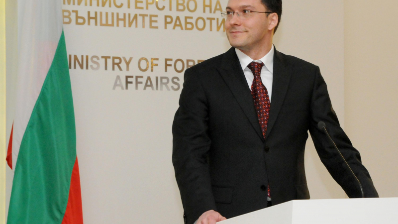 Даниел Митов: Ще подкрепим нови санкции срещу Русия, ако мирът в Украйна не бъде спазен