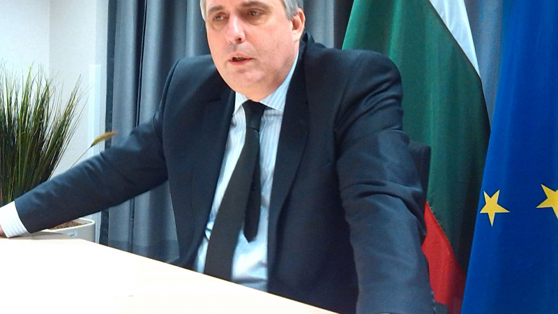 Ивайло Калфин: Мерките на правителството ще доведат до хаос