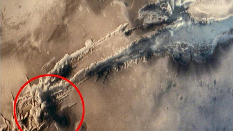 Древни ядрени войни ликвидирали живота на Марс?