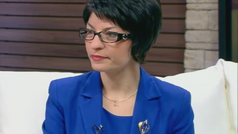 Десислава Атанасова: Комисията „КТБ“ няма да привиква Цветан Василев