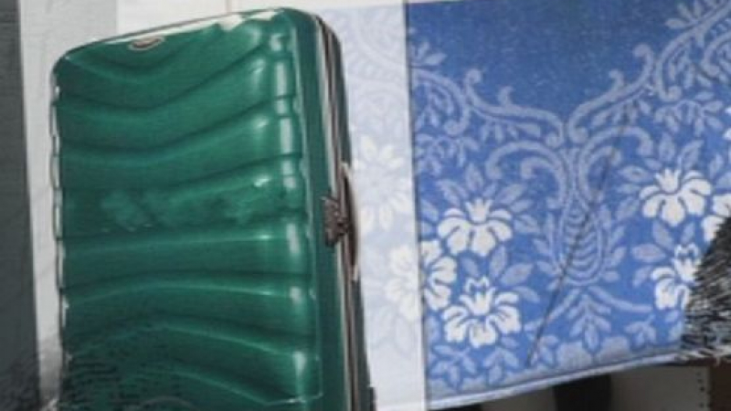 Търсят в Русия собственика на куфара с убитото дете, купил го с кредитна карта