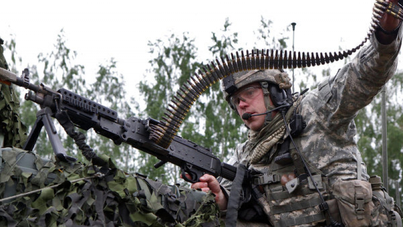 Светът в бойна готовност? Армия на ЕС ще подкопае НАТО