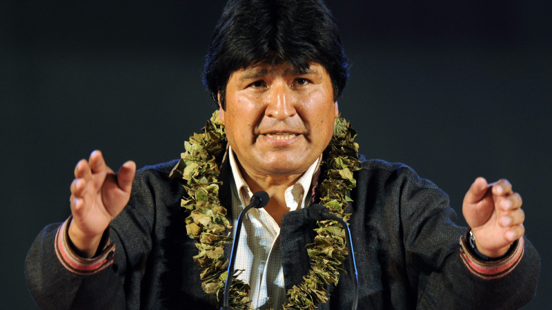 Уволниха министъра на отбраната на Боливия