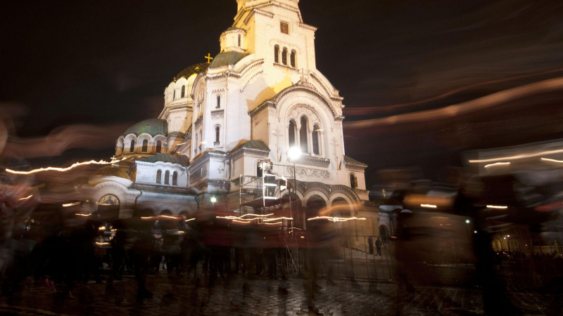 Променят движението около църквите в София по Великден