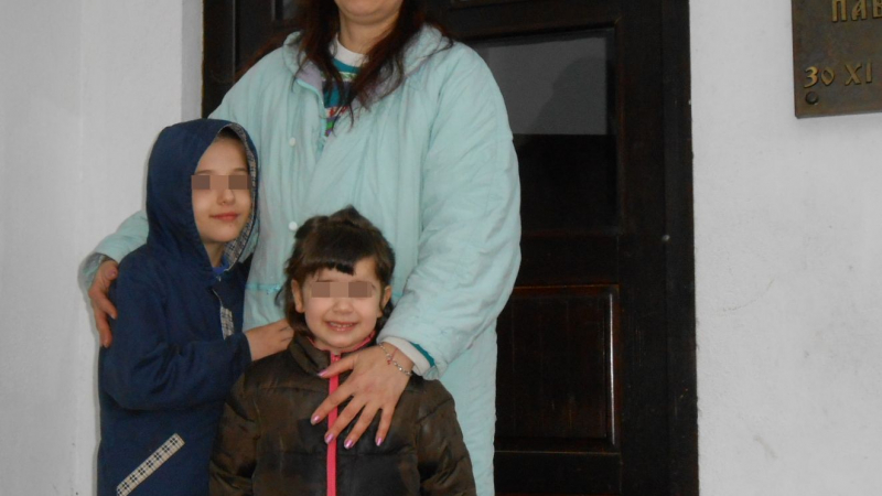 Преди Великден: Свещеник гони вдовица с две деца от църковен приют