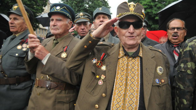 Върховната Рада призна фашистите от ОУН-УПА като борци за независимост на Украйна 