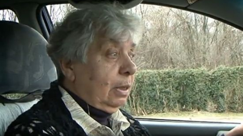 82-годишната Велка Найденова учи млади шофьори вече 65 години