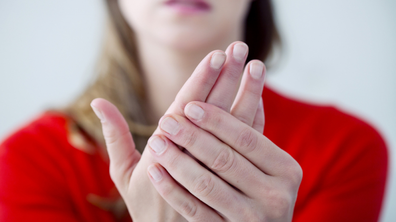 Нараняването на пръстите ни пази от нещастия