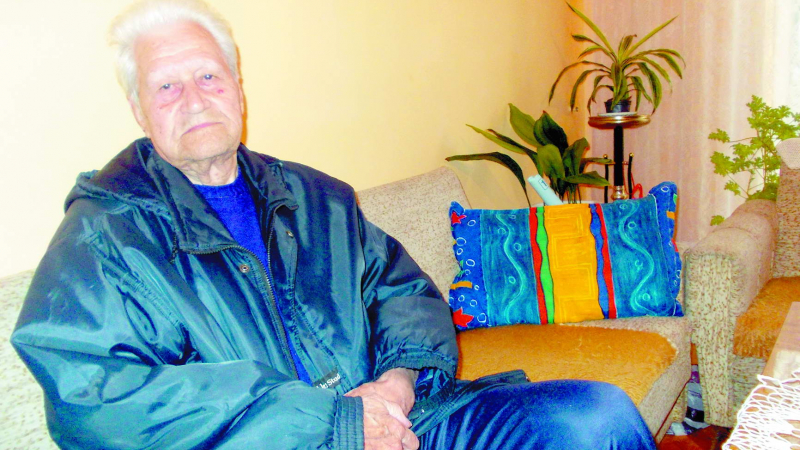 Бай Иван Радев на 90: На фронта съм раняван 7 пъти, но така сякаш не ме е боляло, както сега за ошушканата ни държава