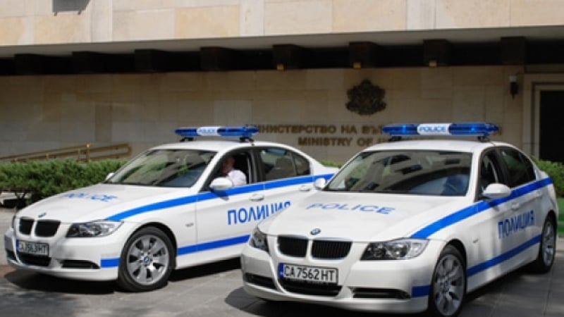 МВР назначава още 120 полицаи, 250 пожарникари и 100 граничари