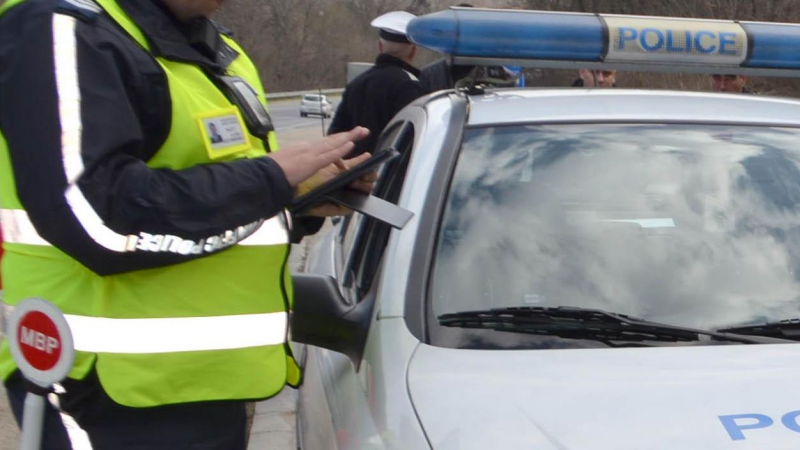 Само в БЛИЦ: Инспектор от КАТ-Пловдив прикривал убийци на пътя 