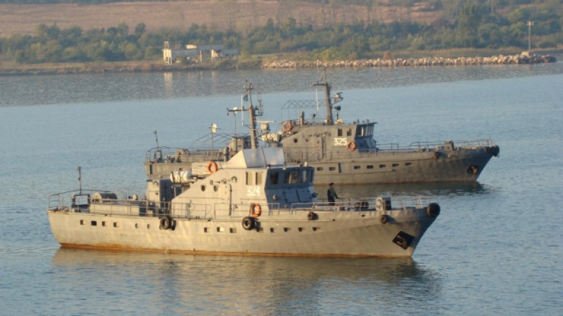 И българи попаднали под предупредителния обстрел на бойните кораби на Иран