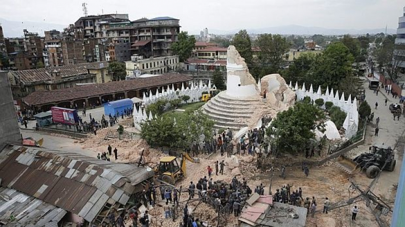 Какво остана от Катманду след убийствения трус (ВИДЕО ОТ ДРОН)