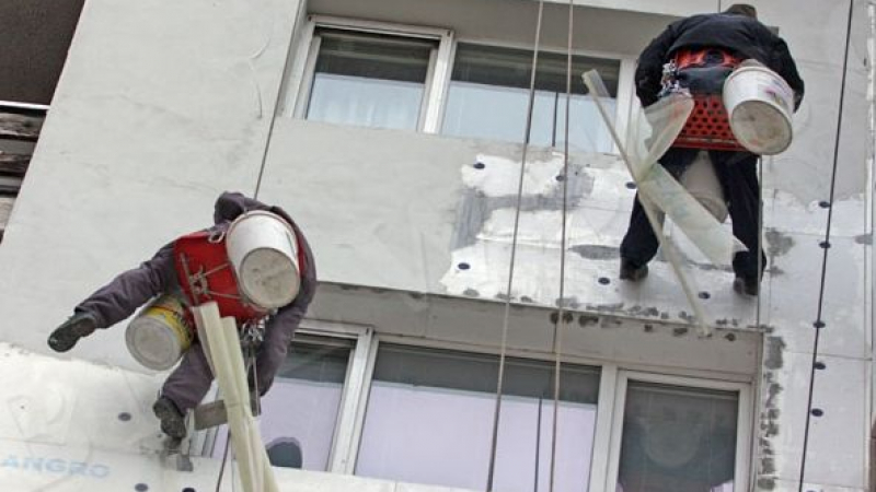 Санирането на панелките започва през юли в София