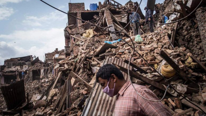 Трусът в Непал ще струва поне 2 млрд. долара