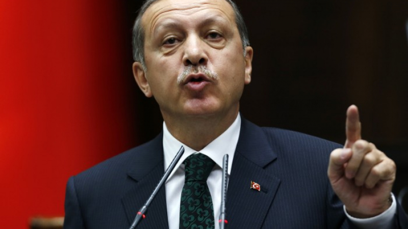 Преди референдума на Ердоган: Турция с обещания за изселниците от България