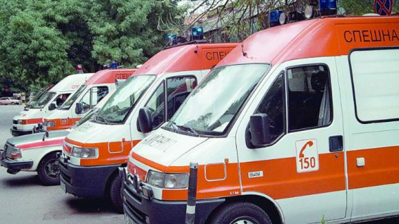 Линейки извозват труповете към Кюстендил 