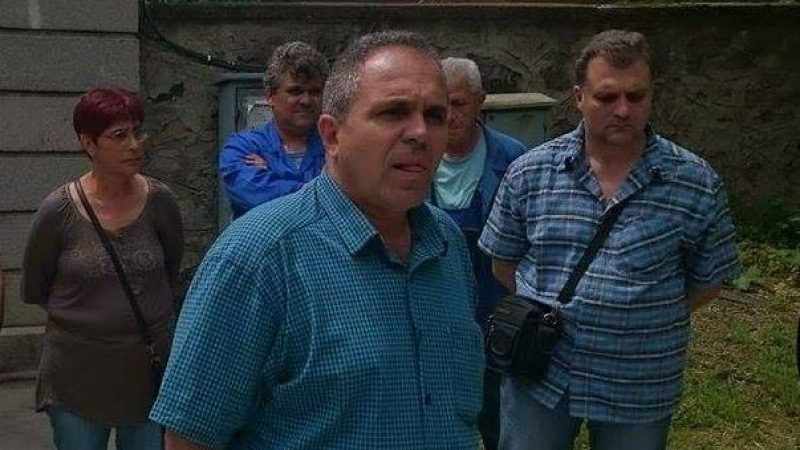 ПЪРВО В БЛИЦ: ВМЗ иска оставката на Лукарски, излиза на протест 