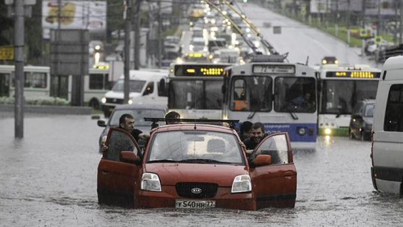 Апокалиптичен потоп в Москва (ВИДЕО) 