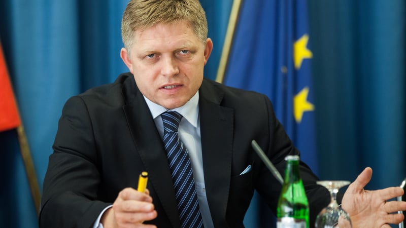 Словашкият премиер направи уникален призив към гражданите: Скъсайте високите сметки за ток и газ!