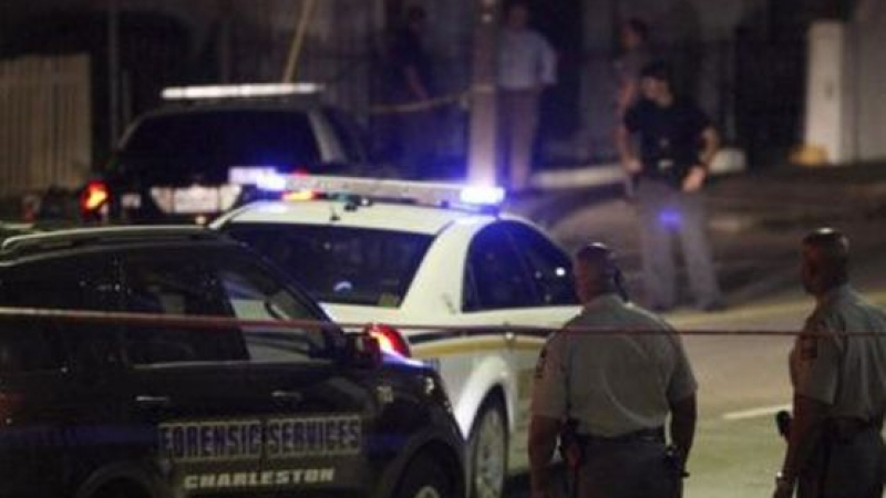 Задържаха стрелеца, убил девет души в църква в Южна Каролина