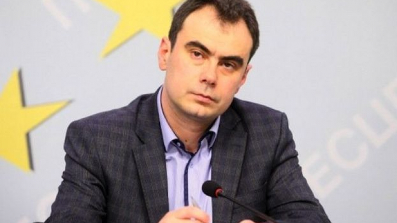 Жельо Бойчев: Борисов да не бяга от отговорност за ЧЕЗ
